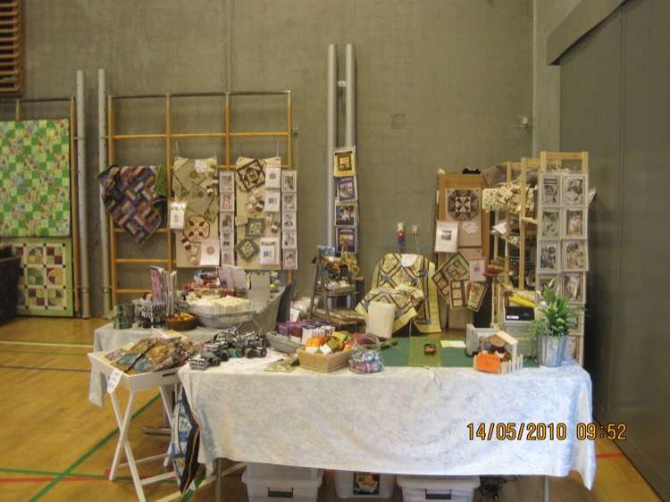 gal/Quiltefestival i Middelfart 2010/Butikker/QF 10 - Lis 043.JPG